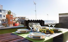 Home2Book Charming Sea Front House